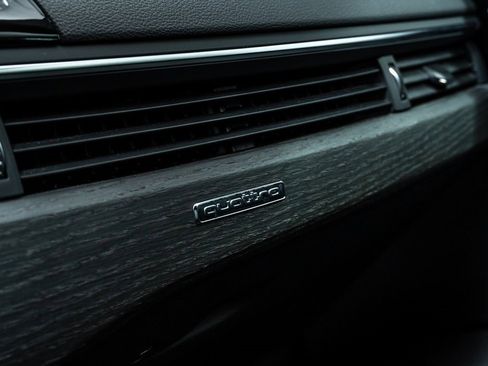 Certified 2025 Audi A4 2.0T Premium w/ Convenience Package image 19