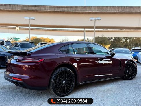 Used 2020 Porsche Panamera 4 image 9