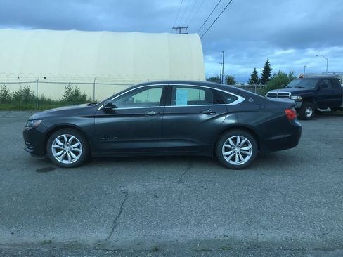 Used 2018 Chevrolet Impala LT FWD image 1