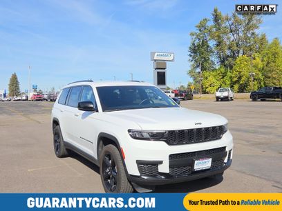 Used 2023 Jeep Grand Cherokee L Laredo