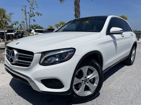 Used 2018 Mercedes-Benz GLC 300 image 1