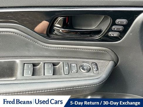 Used 2021 Honda Odyssey Touring image 19