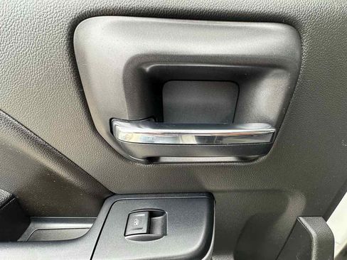 Used 2017 Chevrolet Silverado 1500 LT w/ All Star Edition image 34