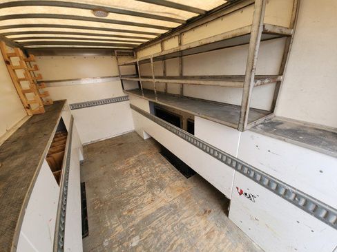 Used 2018 Chevrolet Express 3500 w/ Power Convenience Package image 20