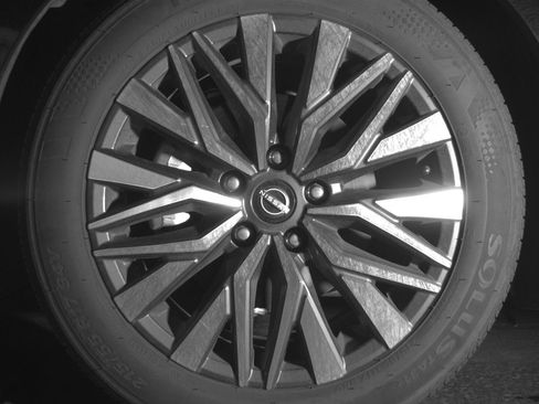 Used 2025 Nissan Altima 2.5 SV image 12