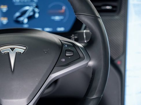 Used 2021 Tesla Model X Performance image 45