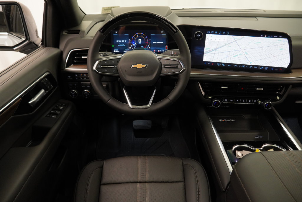 New 2026 Chevrolet Tahoe High Country AWD/4WD image 16