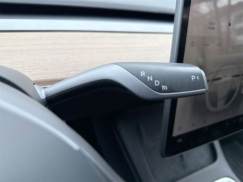 Used 2022 Tesla Model 3 Performance image 22
