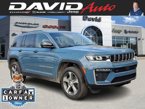Used 2026 Jeep Grand Cherokee Limited image 1