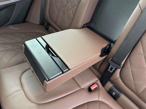 Used 2023 BMW X5 xDrive40i w/ M Sport Package image 34