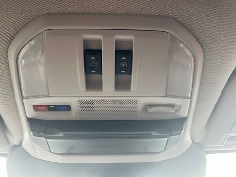 Used 2024 Subaru Ascent Limited w/ Technology Package AWD/4WD image 23