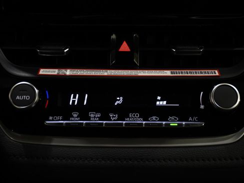 New 2026 Toyota Corolla SE image 15