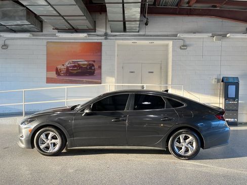 Used 2022 Hyundai Sonata SE image 5