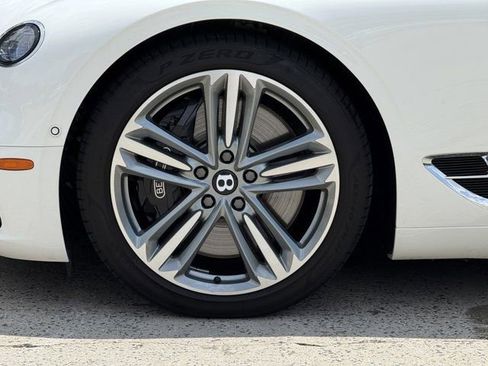 Used 2023 Bentley Continental GT V8 image 6