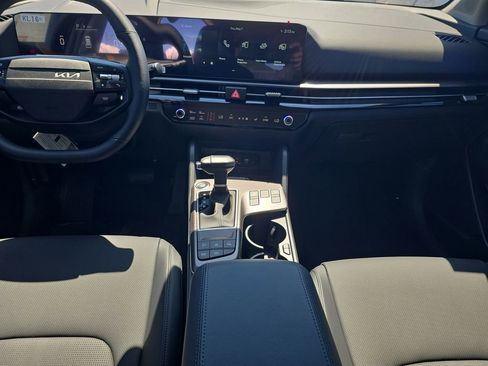 New 2026 Kia Sportage EX AWD/4WD image 15