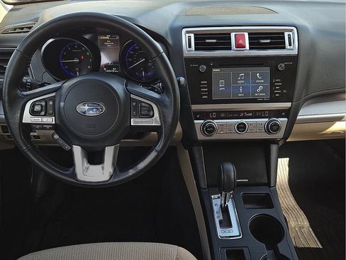 Used 2015 Subaru Outback 2.5i Premium AWD/4WD image 11