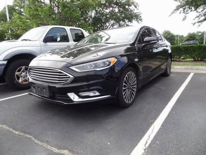 Used 2017 Ford Fusion SE w/ Fusion SE Technology Package