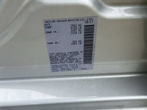 Used 2024 Nissan Altima 2.5 SV FWD image 27