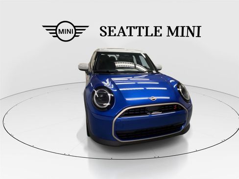 New 2026 MINI Cooper S FWD image 3