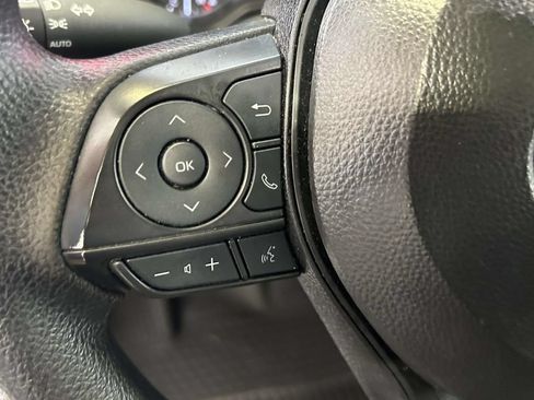 Used 2025 Toyota Corolla LE FWD image 19