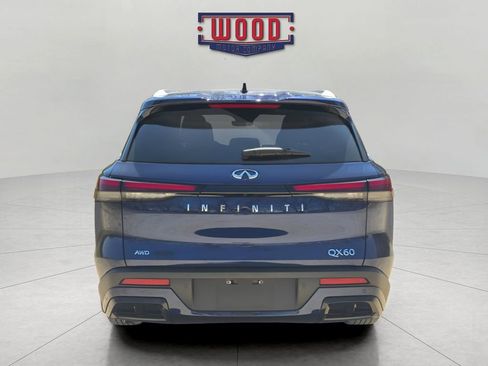 Used 2025 INFINITI QX60 Luxe w/ Vision Package image 3