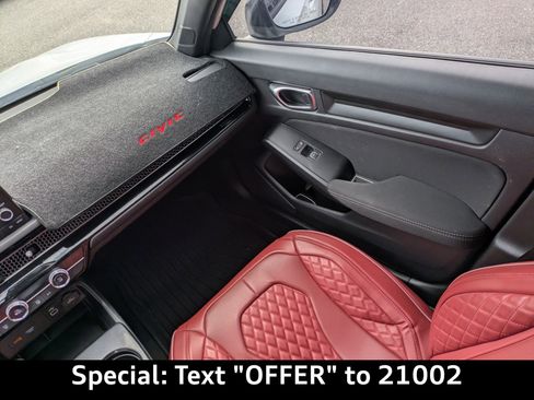 Used 2023 Honda Civic Sport image 15