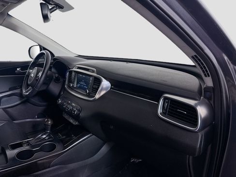 Used 2018 Kia Sorento EX FWD image 30