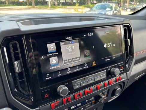 Used 2026 Nissan Frontier PRO-4X AWD/4WD image 19
