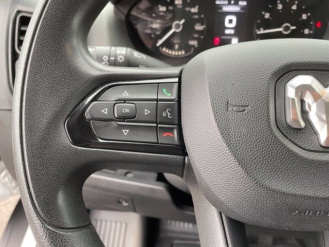 Used 2025 RAM ProMaster 2500 w/ Convenience Group FWD image 14