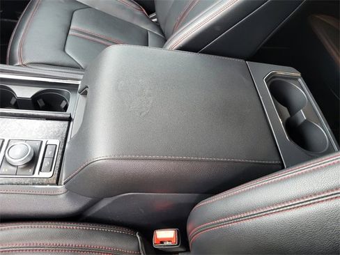 Used 2024 Ford Expedition Max Limited image 9