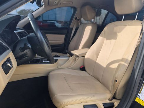 Used 2018 BMW 320i Sedan image 8