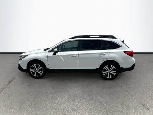Used 2019 Subaru Outback 2.5i Limited w/ Popular Package #2 AWD/4WD image 4