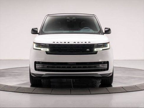 Used 2024 Land Rover Range Rover SE AWD/4WD image 8