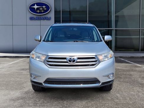 Used 2013 Toyota Highlander Limited image 3