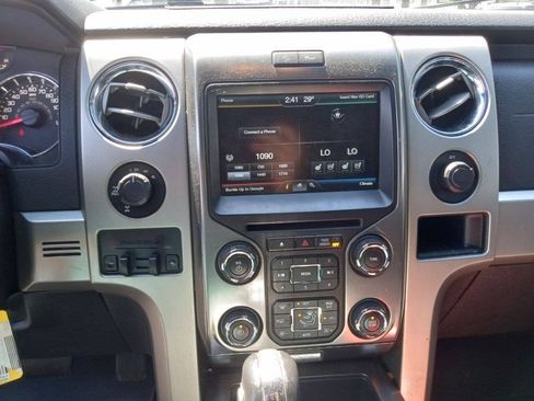 Used 2014 Ford F150 FX4 w/ Equipment Group 402A Luxury AWD/4WD image 11