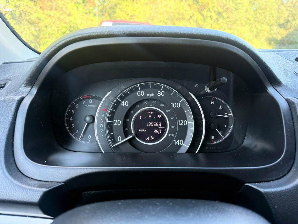 Used 2013 Honda CR-V LX image 19