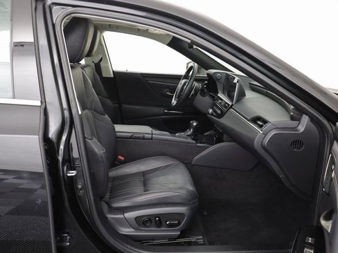 Used 2022 Lexus ES 350 Ultra Luxury image 21