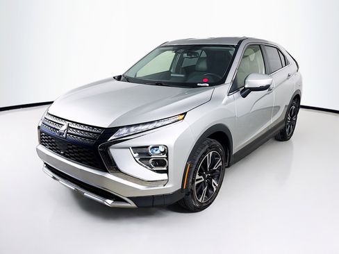 Used 2024 Mitsubishi Eclipse Cross SE image 4