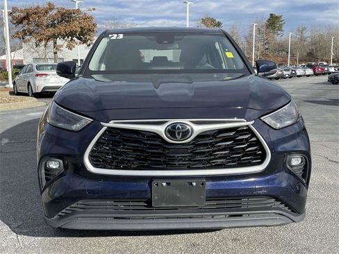 Used 2023 Toyota Highlander LE image 8
