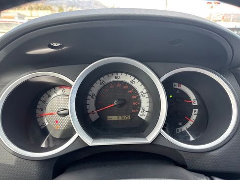 Used 2015 Toyota Tacoma PreRunner w/ SR5 Package image 36