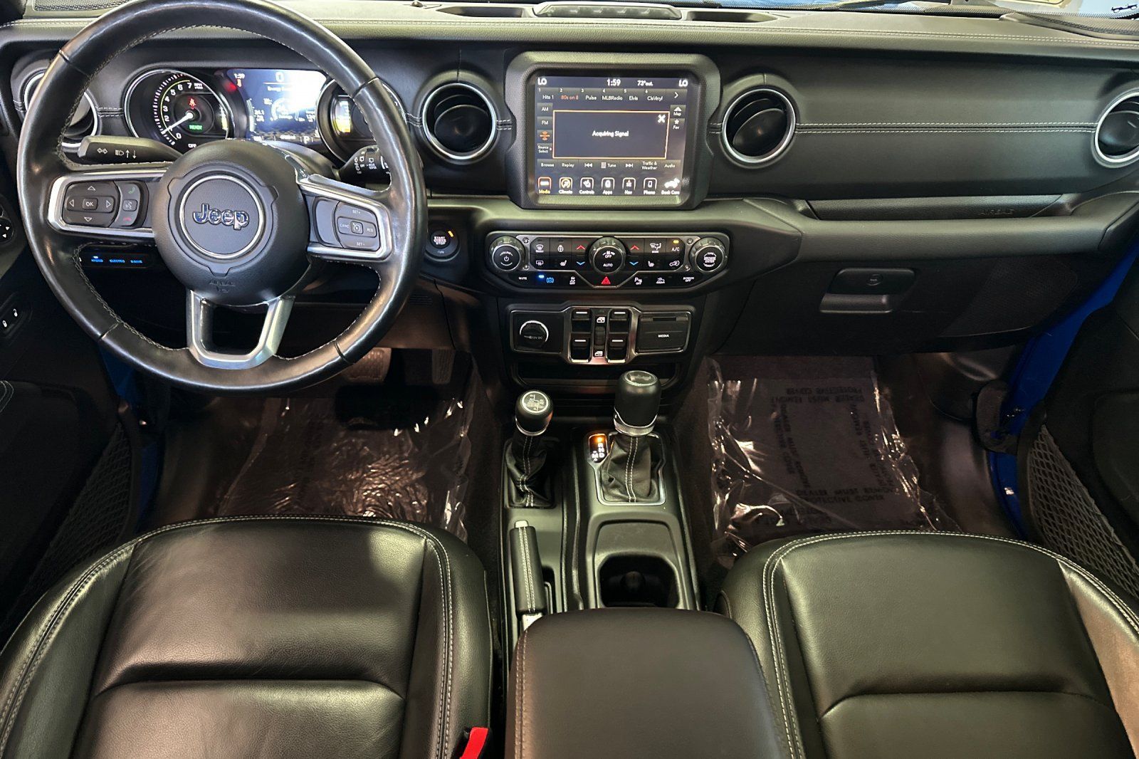 Used 2021 Jeep Wrangler Unlimited Sahara w/ Cold Weather Group AWD/4WD image 15