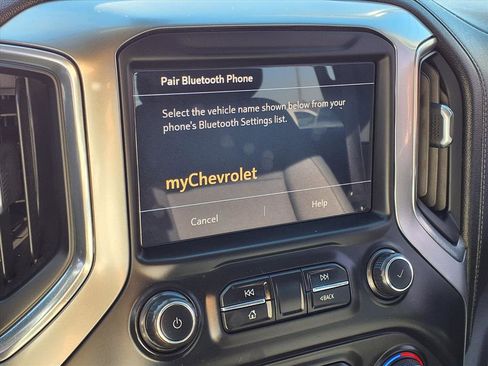 Used 2020 Chevrolet Silverado 1500 RST w/ Texas Edition image 6