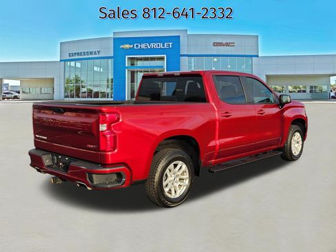 Used 2024 Chevrolet Silverado 1500 RST AWD/4WD image 7