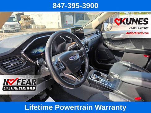 Certified 2020 Ford Escape Titanium AWD/4WD image 16