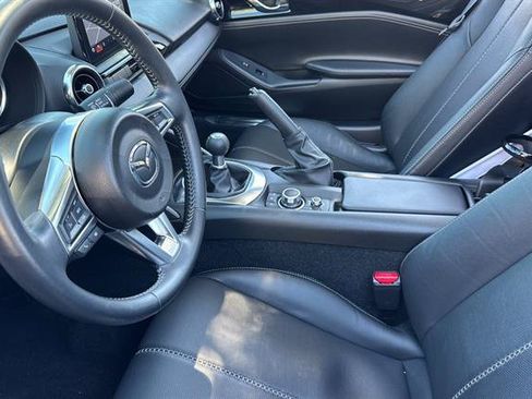 Used 2022 MAZDA MX-5 Miata RF Grand Touring RWD image 10