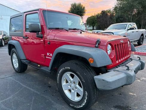 Used 2008 Jeep Wrangler X AWD/4WD image 2