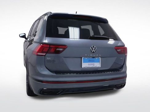 Used 2024 Volkswagen Tiguan SE R-Line image 6
