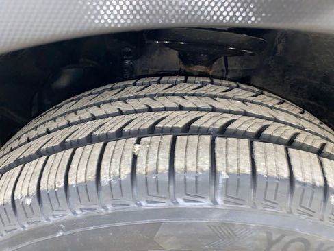 Used 2018 Subaru Crosstrek 2.0i Premium image 24