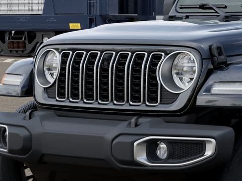 New 2026 Jeep Wrangler Unlimited Sahara AWD/4WD image 11