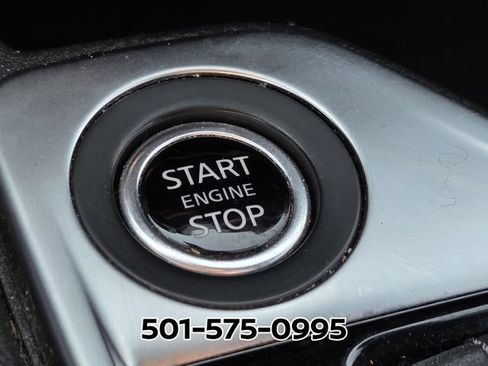Used 2024 Nissan Sentra SV FWD image 30